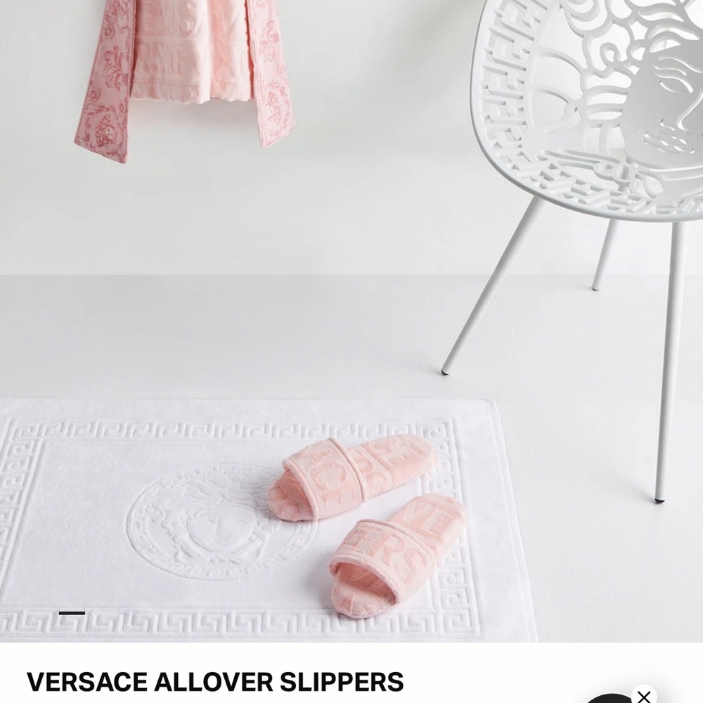 Versace Soft Pink Slippers - Picture 8 of 9
